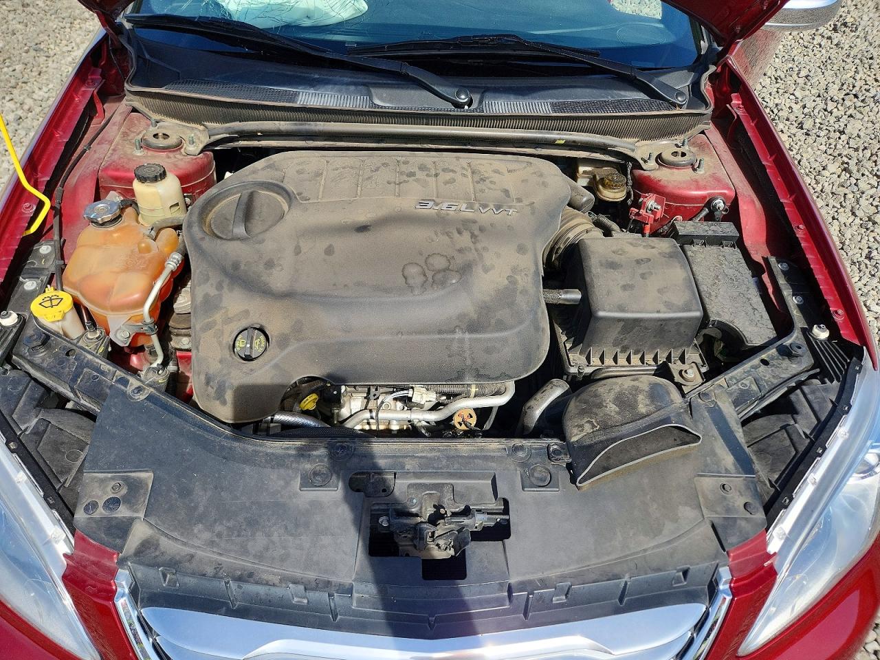 2011 CHRYSLER 200