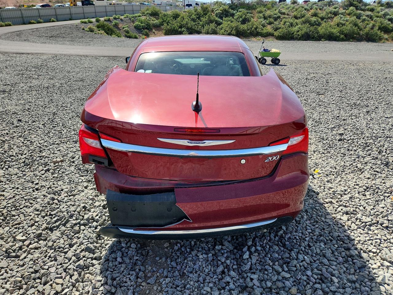 2011 CHRYSLER 200