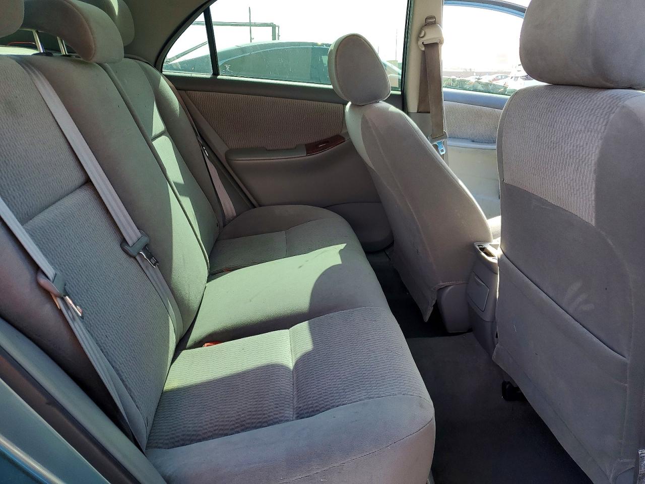 2005 TOYOTA COROLLA