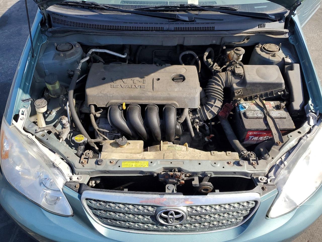 2005 TOYOTA COROLLA