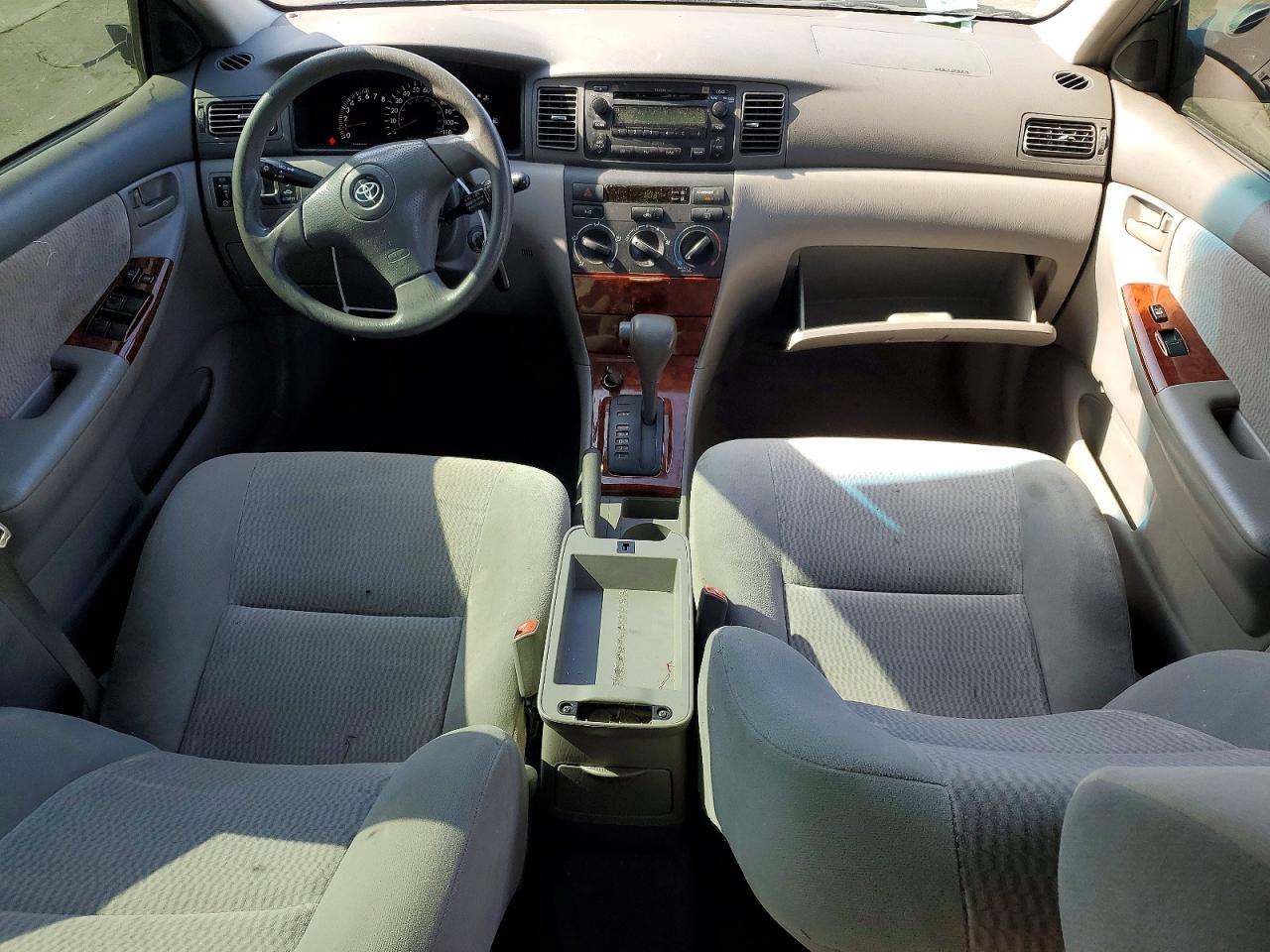 2005 TOYOTA COROLLA