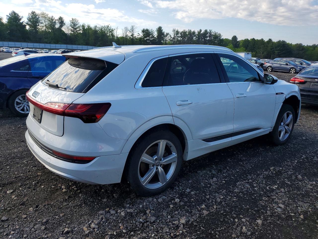2019 AUDI E-TRON