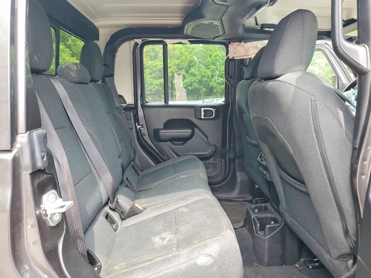 2024 JEEP GLADIATOR
