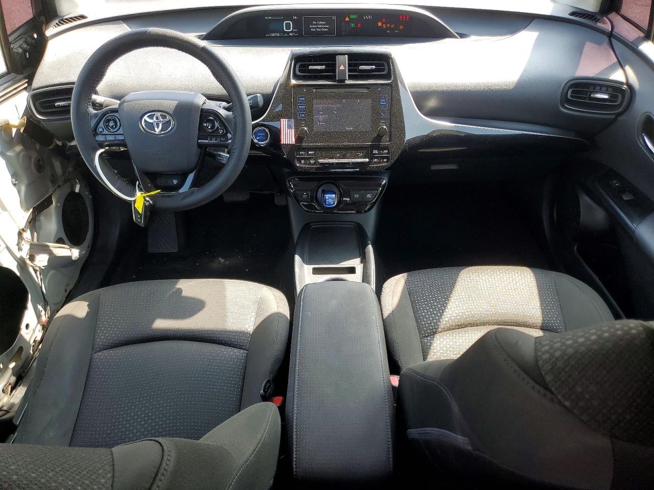2019 TOYOTA PRIUS