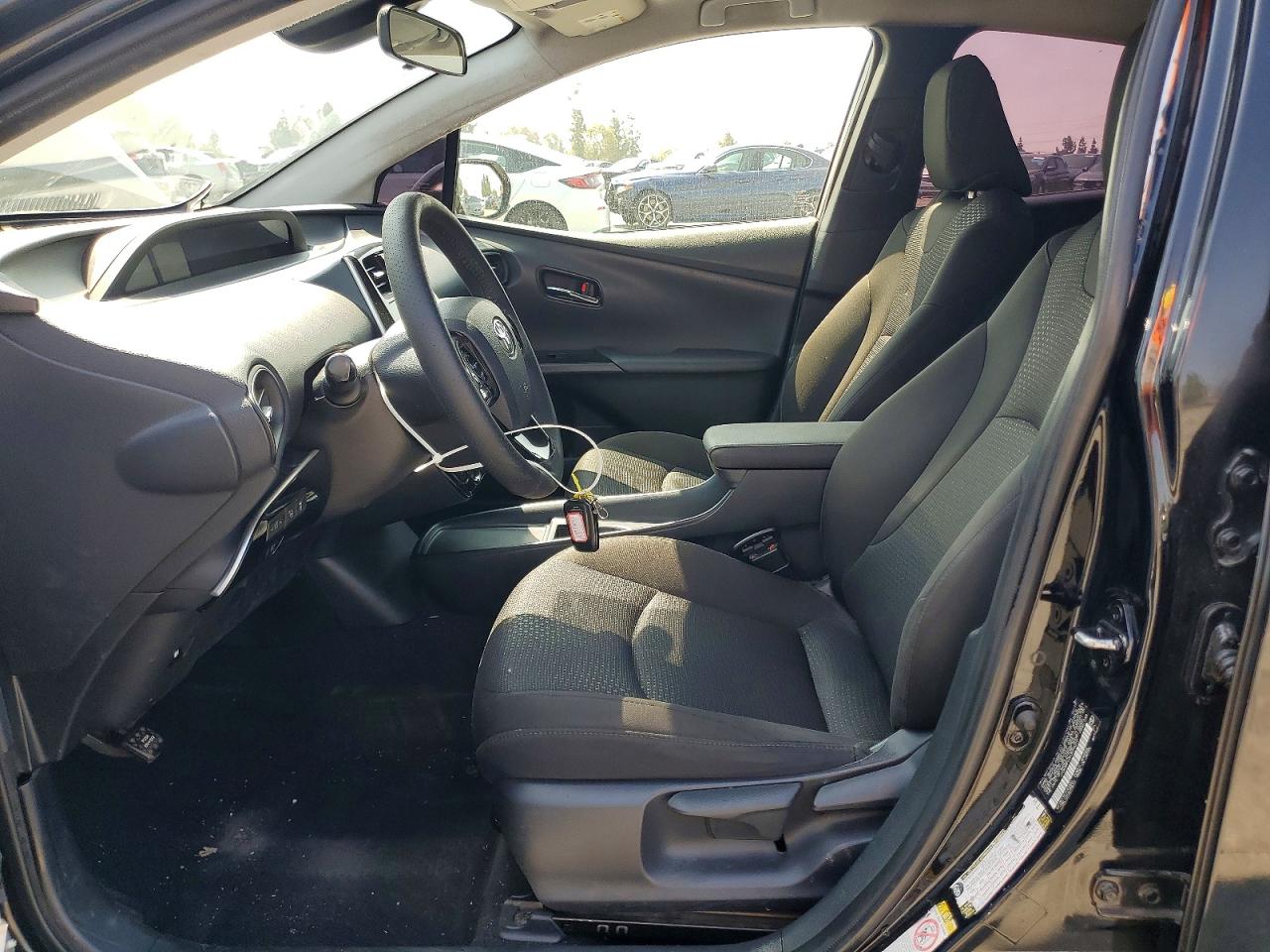 2019 TOYOTA PRIUS