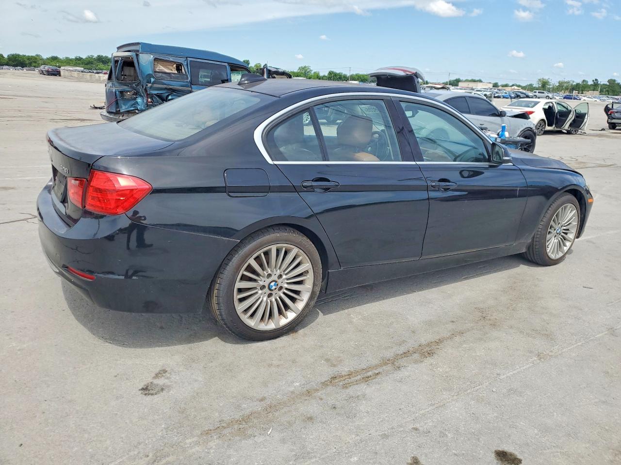 2013 BMW 3 SERIES