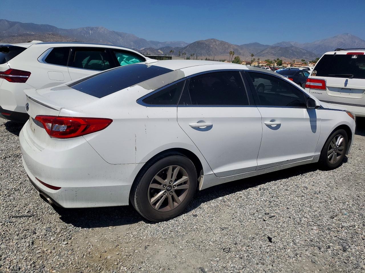 2016 HYUNDAI SONATA SE