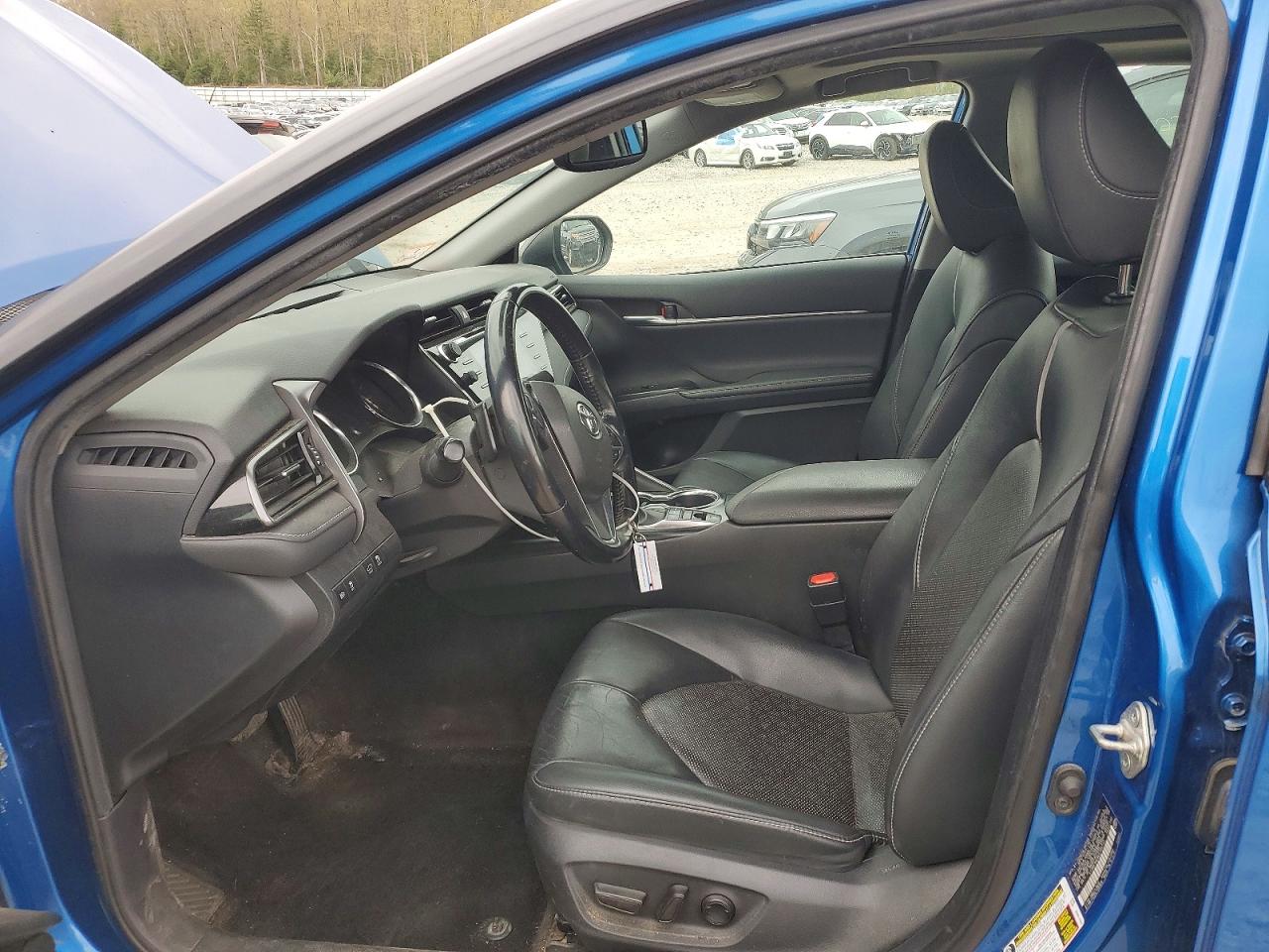 2019 TOYOTA CAMRY