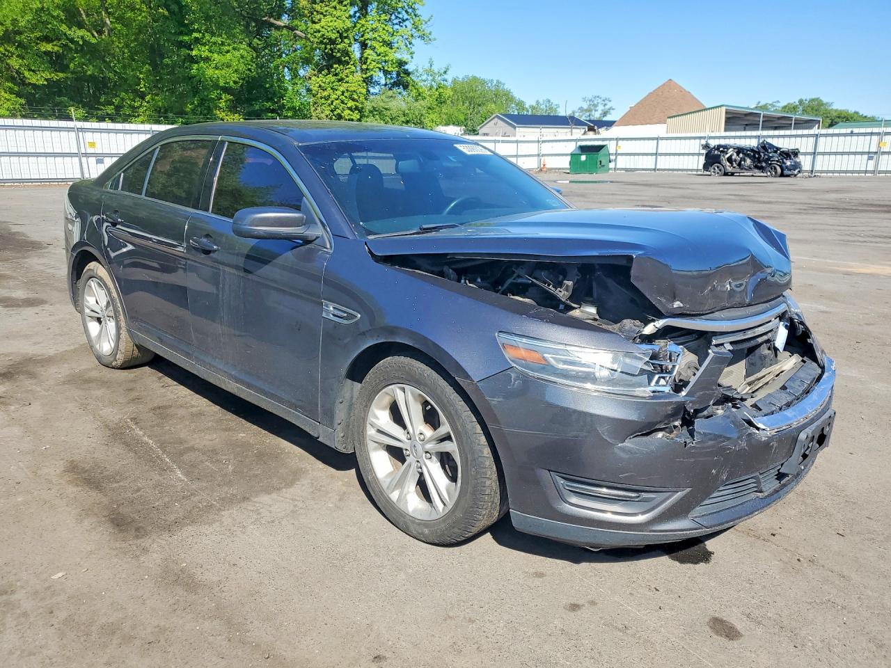2015 FORD TAURUS