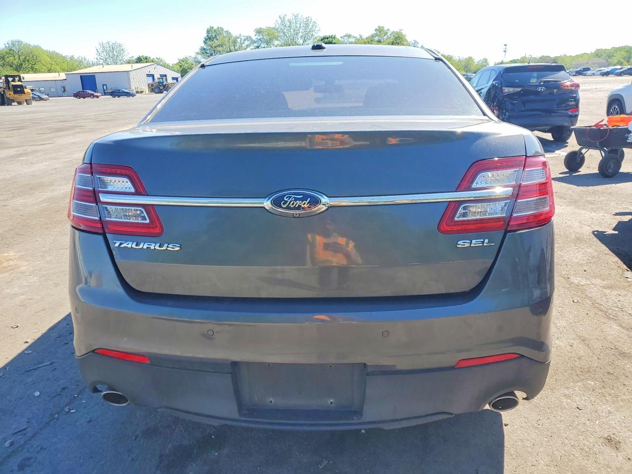 2015 FORD TAURUS