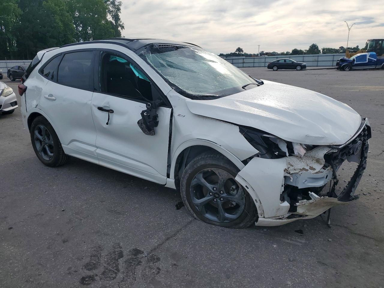 2024 FORD ESCAPE