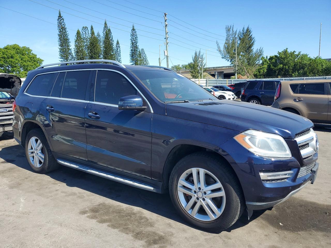 2014 MERCEDES-BENZ GL-CLASS