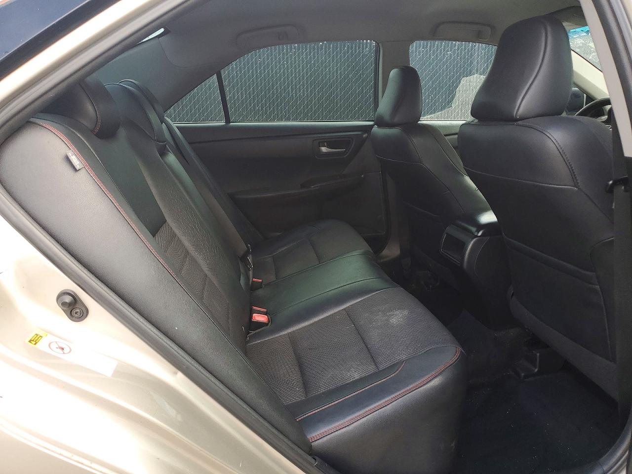 2017 TOYOTA CAMRY