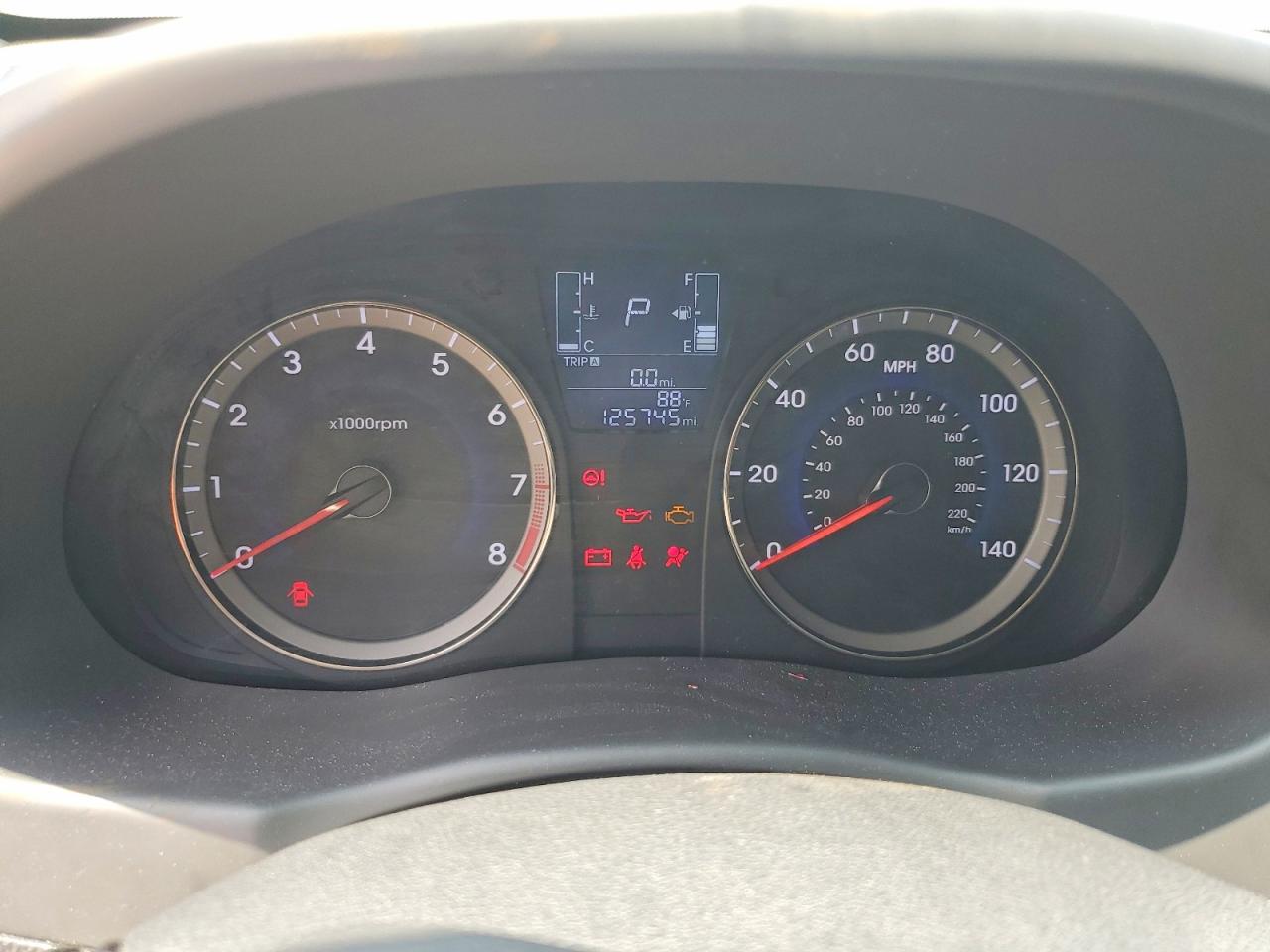 2016 HYUNDAI ACCENT