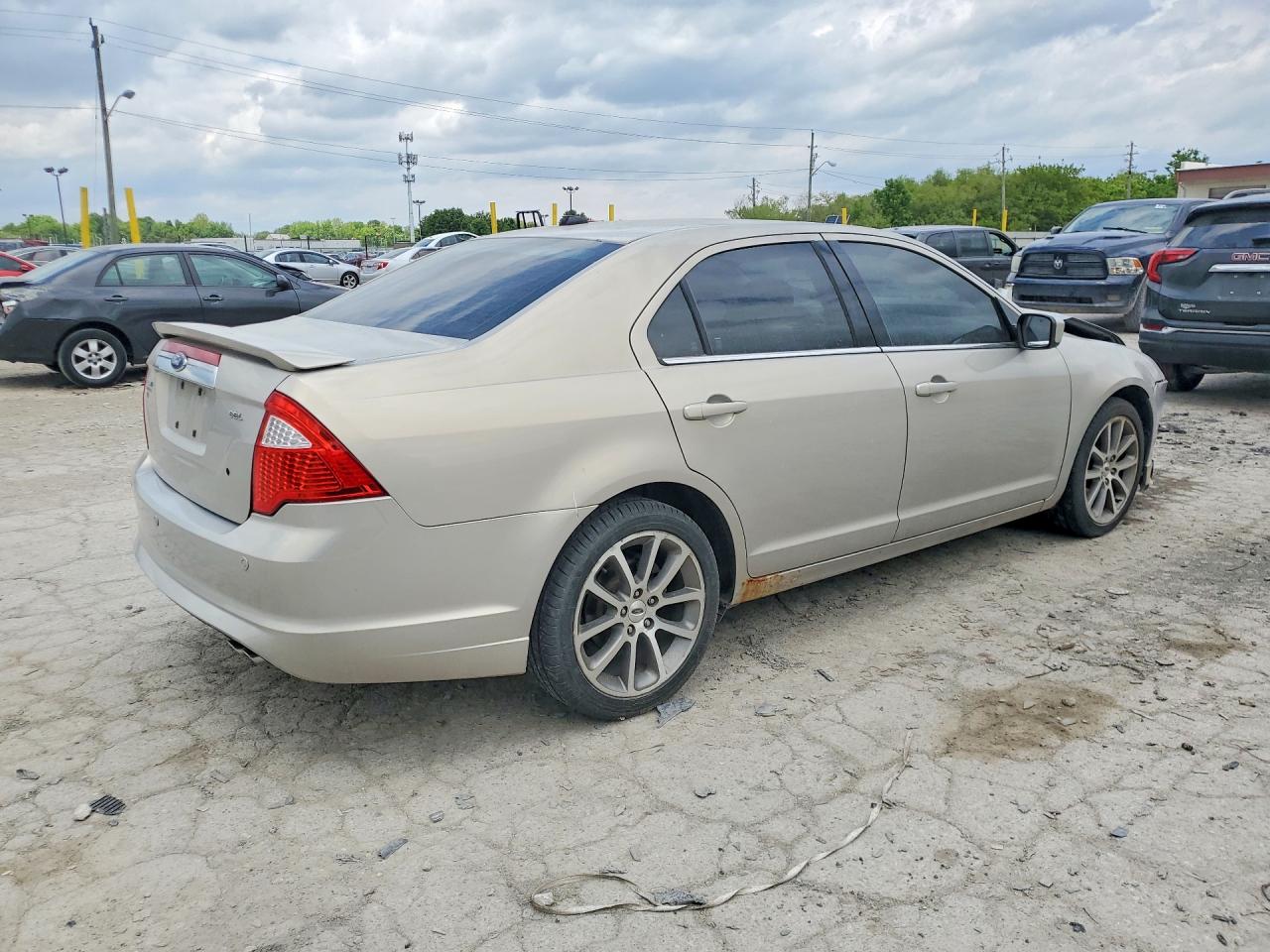 2010 FORD FUSION