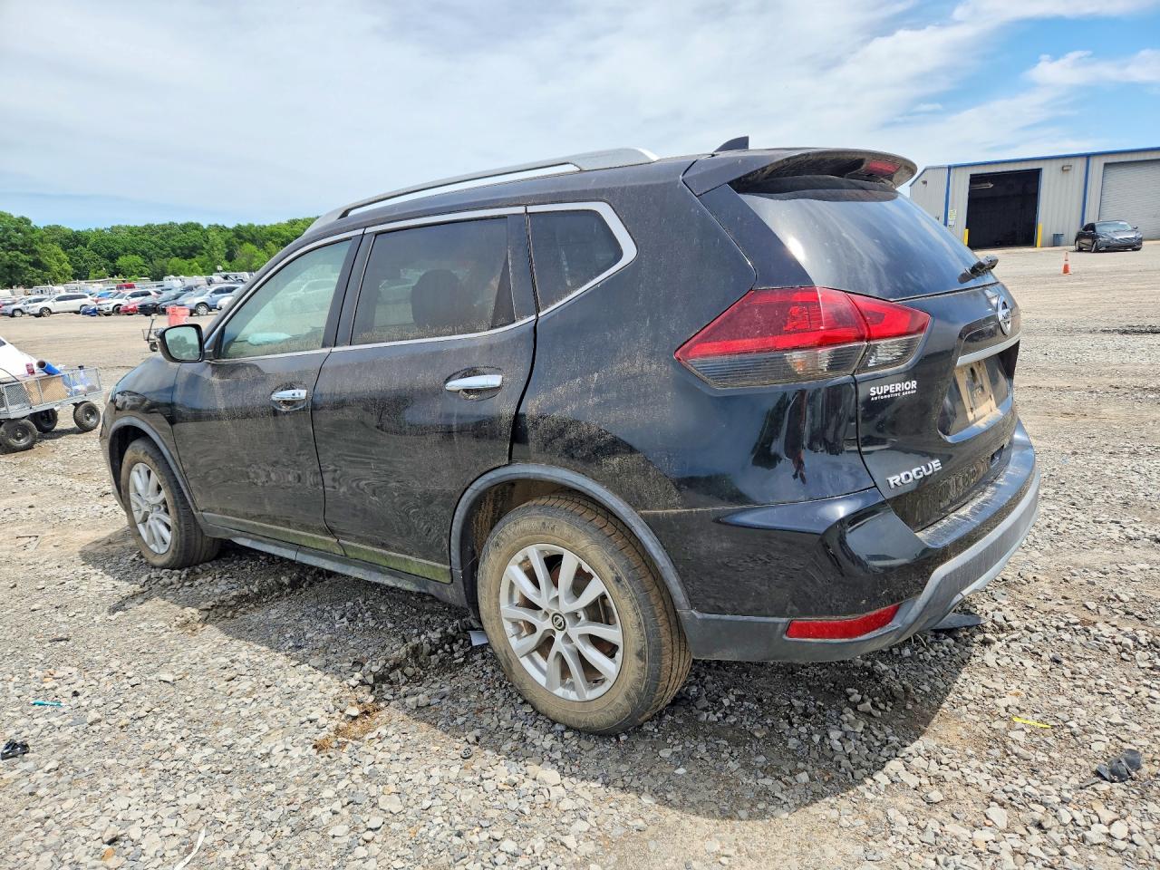 2018 NISSAN ROGUE
