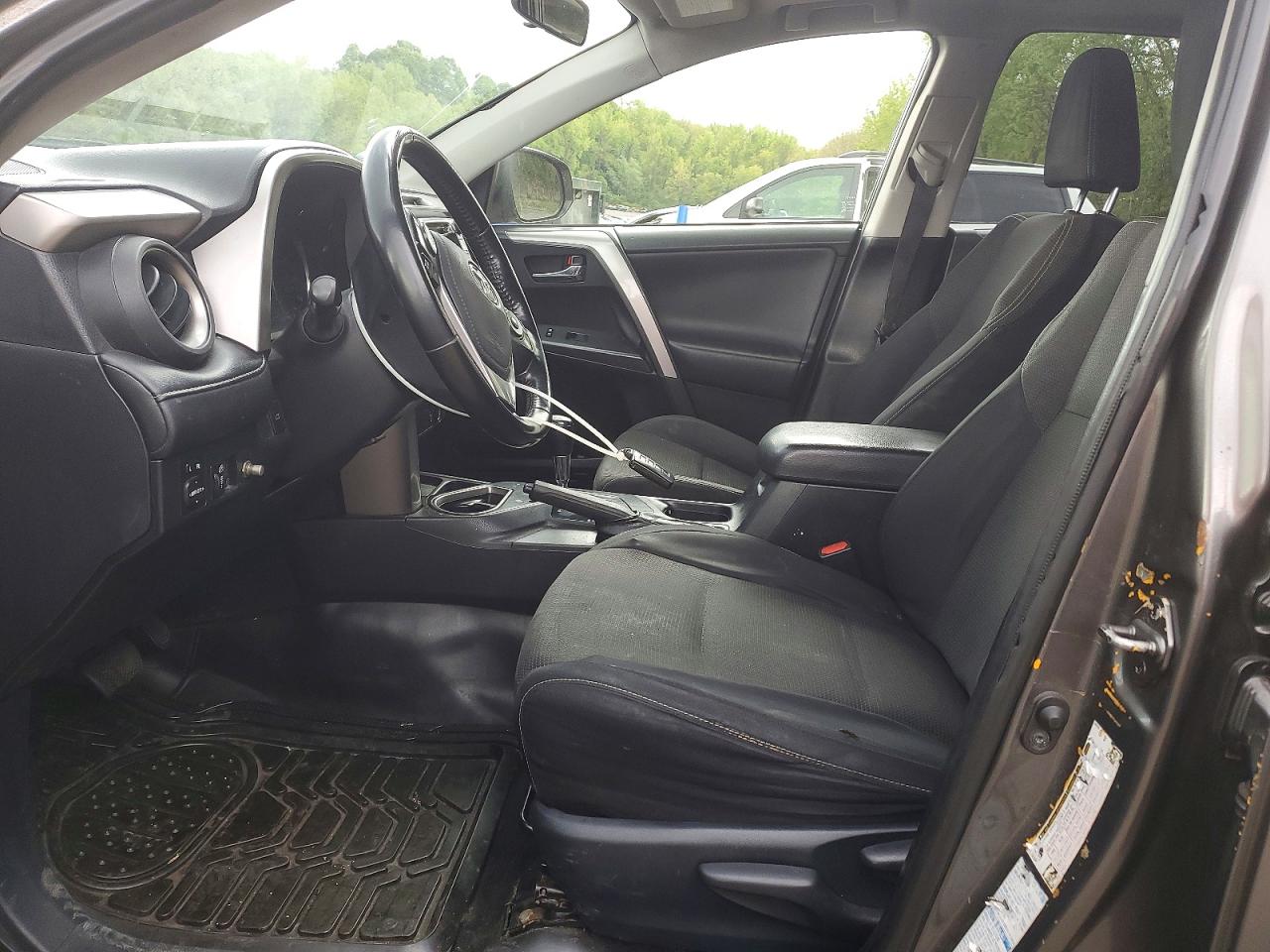 2016 TOYOTA RAV4