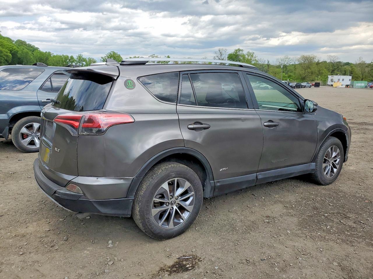 2016 TOYOTA RAV4