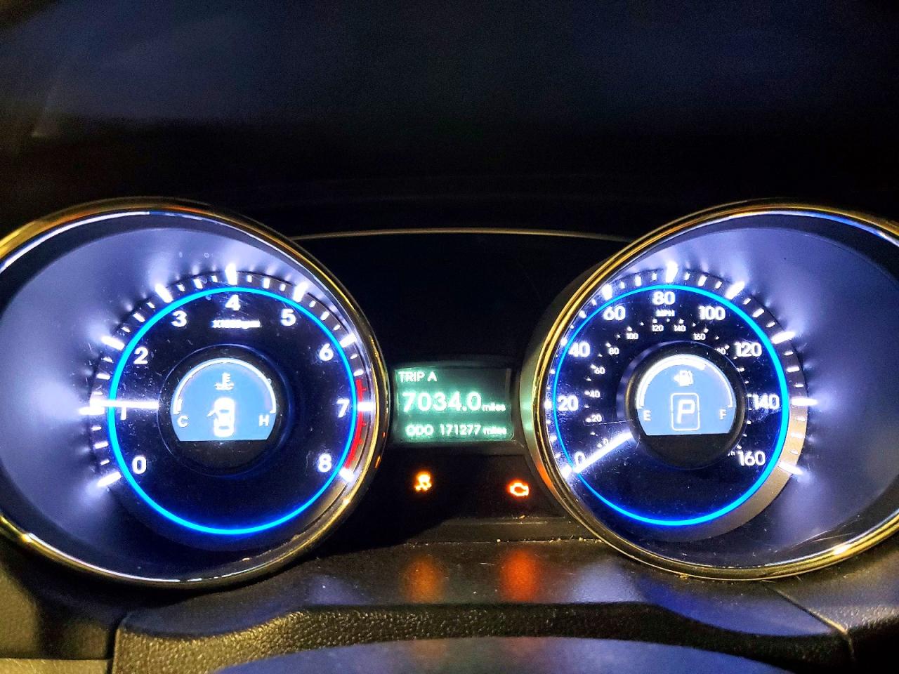 2013 HYUNDAI SONATA