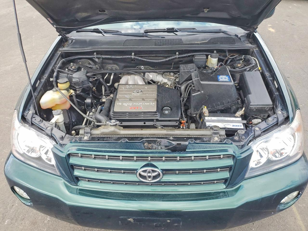 2002 TOYOTA HIGHLANDER