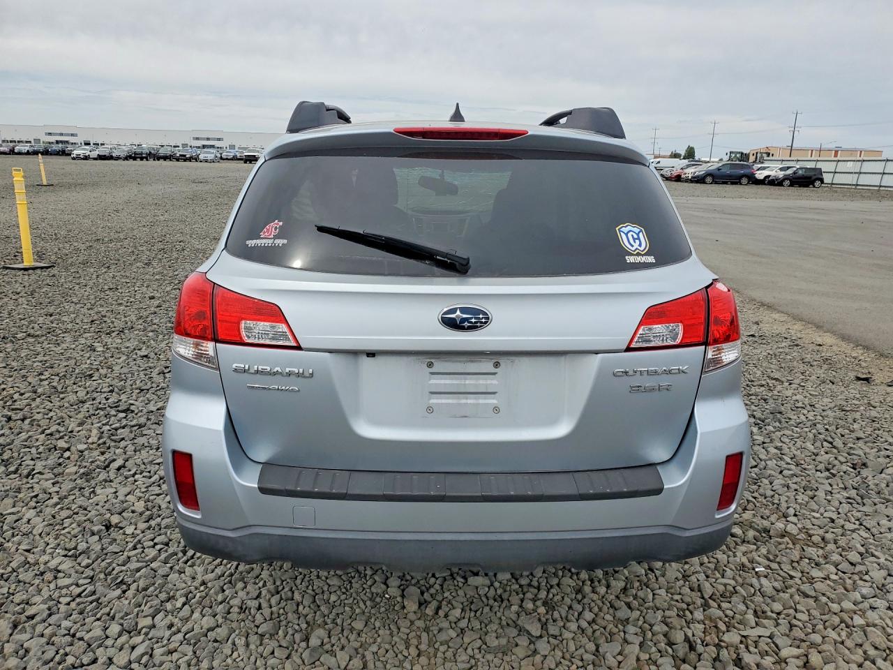 2012 SUBARU OUTBACK