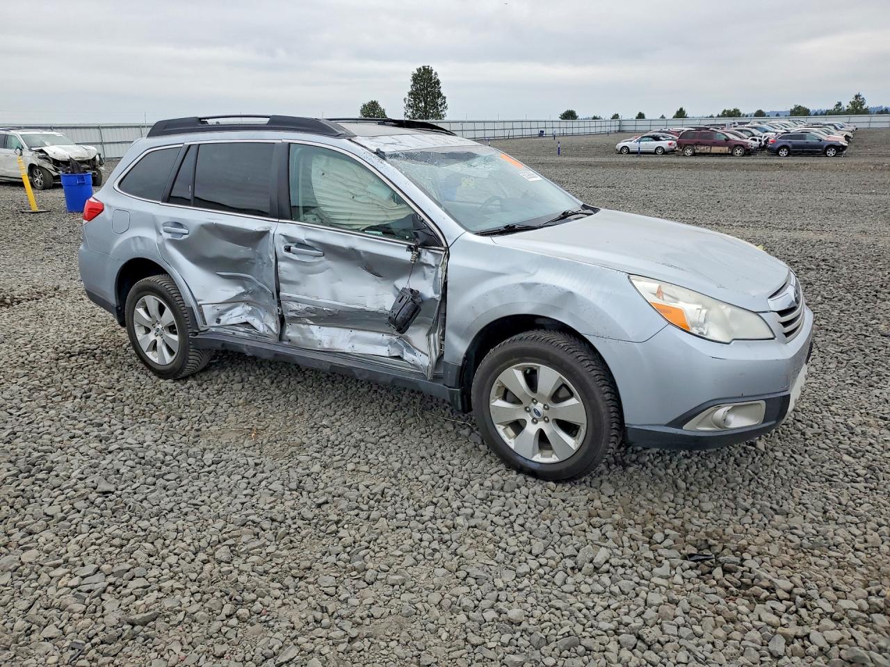 2012 SUBARU OUTBACK