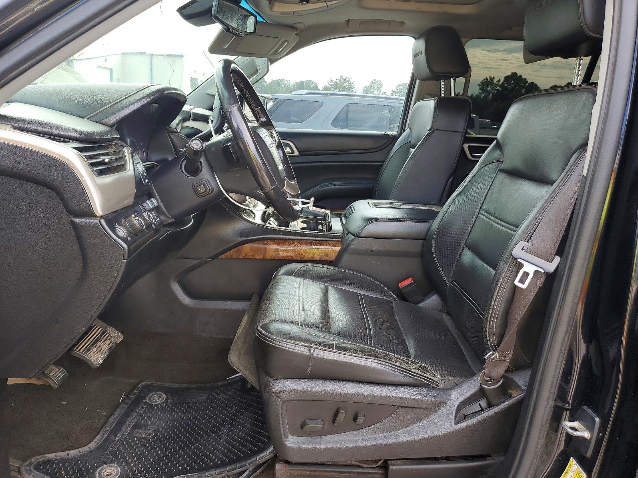 2015 GMC YUKON