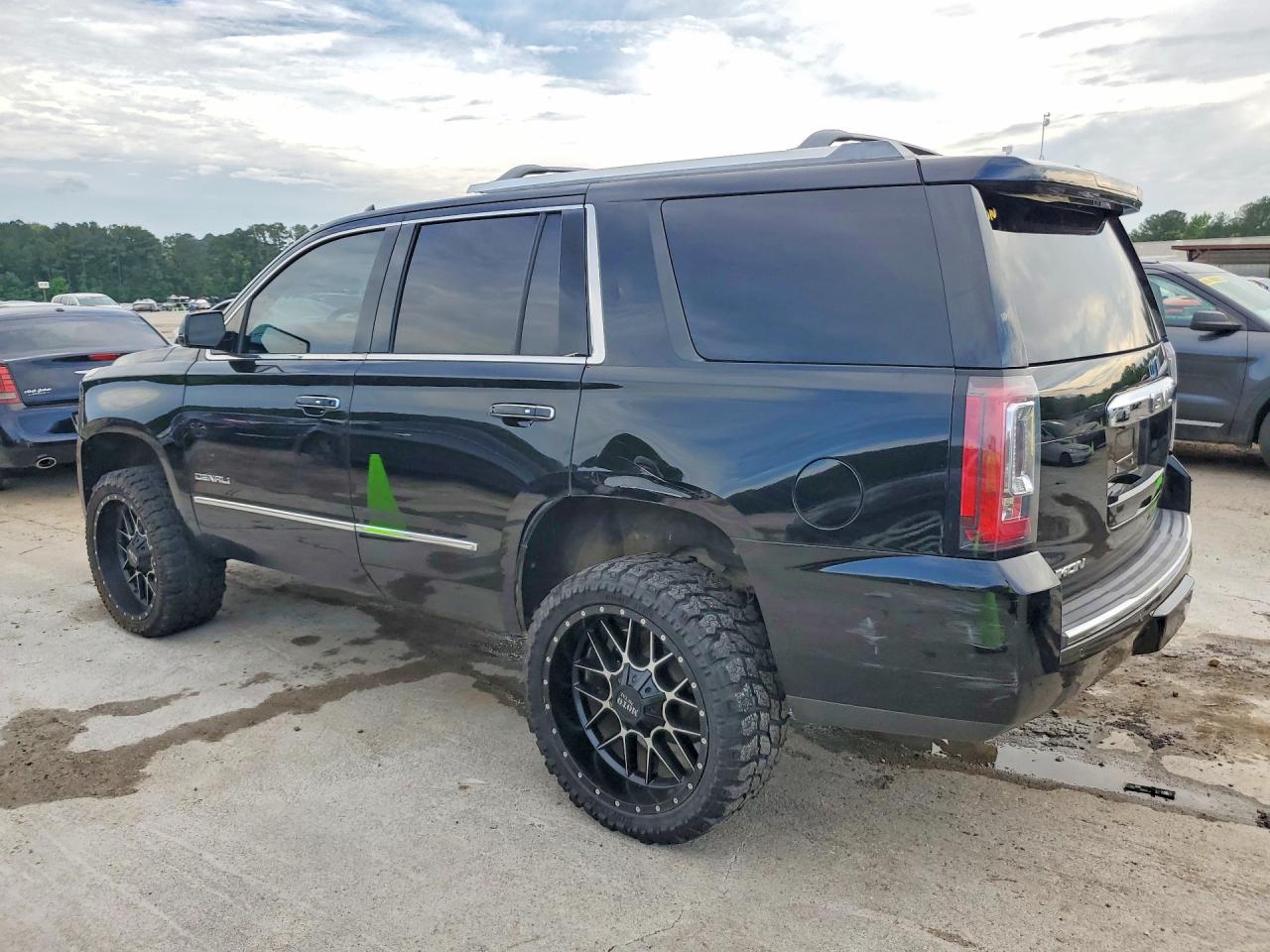 2015 GMC YUKON