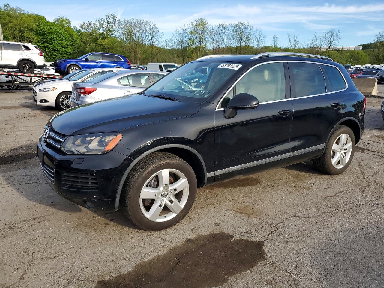 2013 VOLKSWAGEN TOUAREG