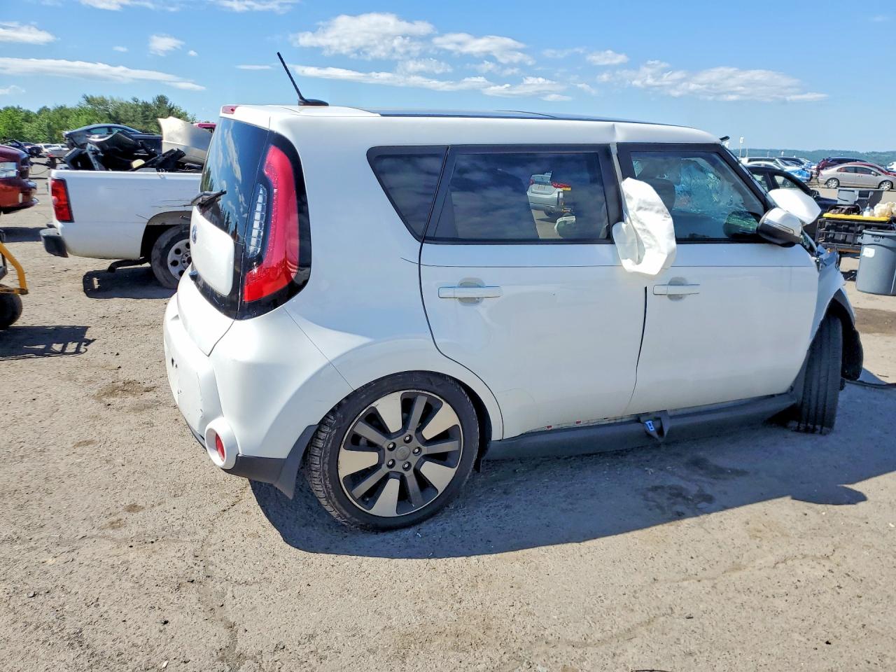 2014 KIA SOUL