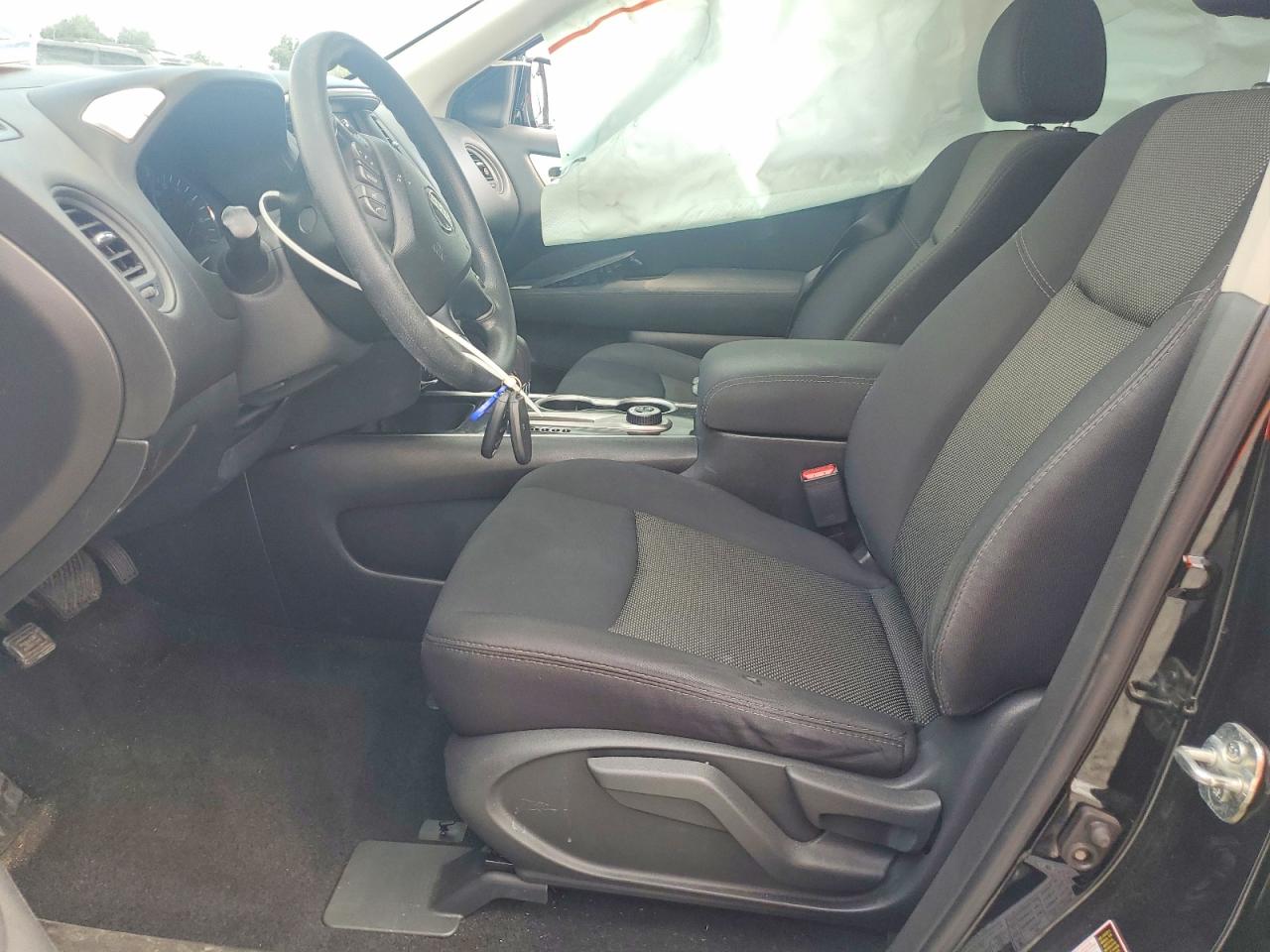 2017 NISSAN PATHFINDER