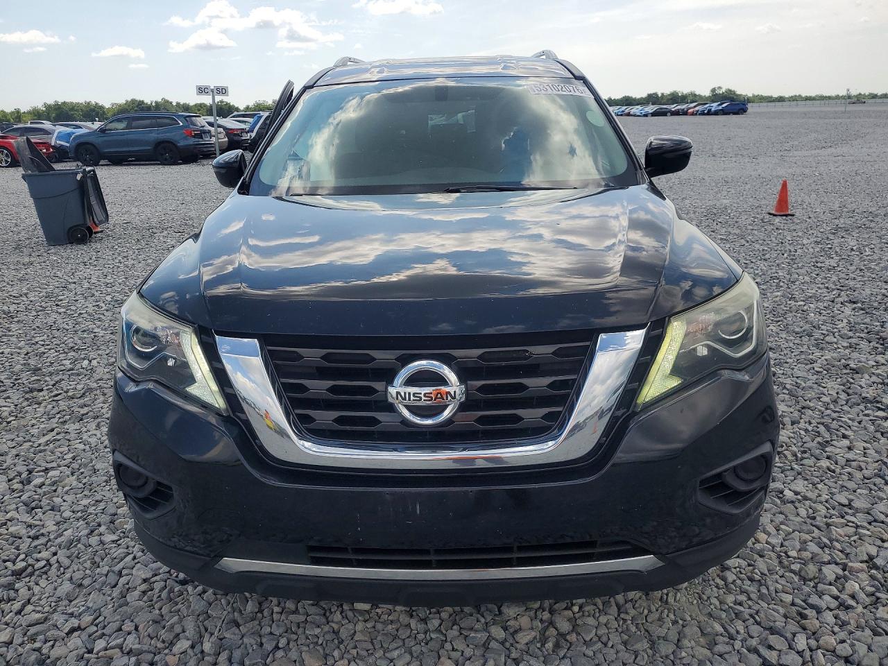 2017 NISSAN PATHFINDER