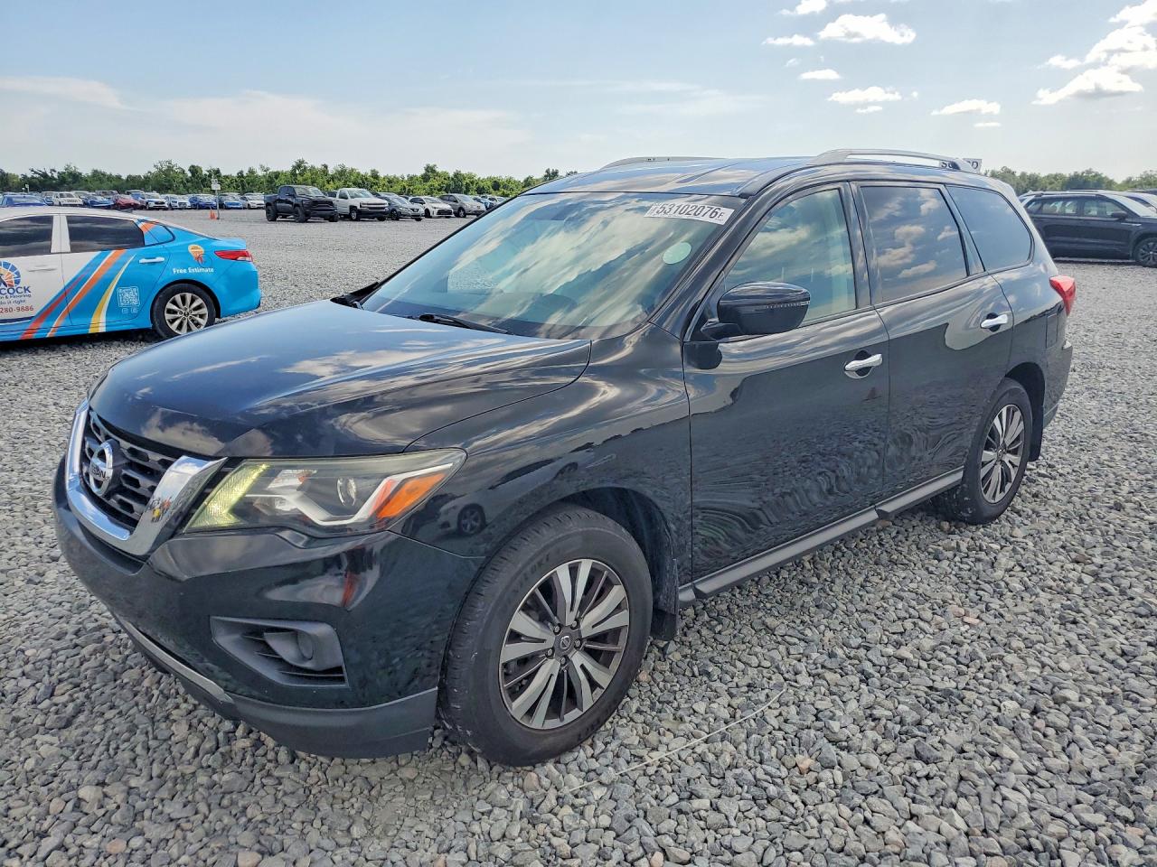 2017 NISSAN PATHFINDER