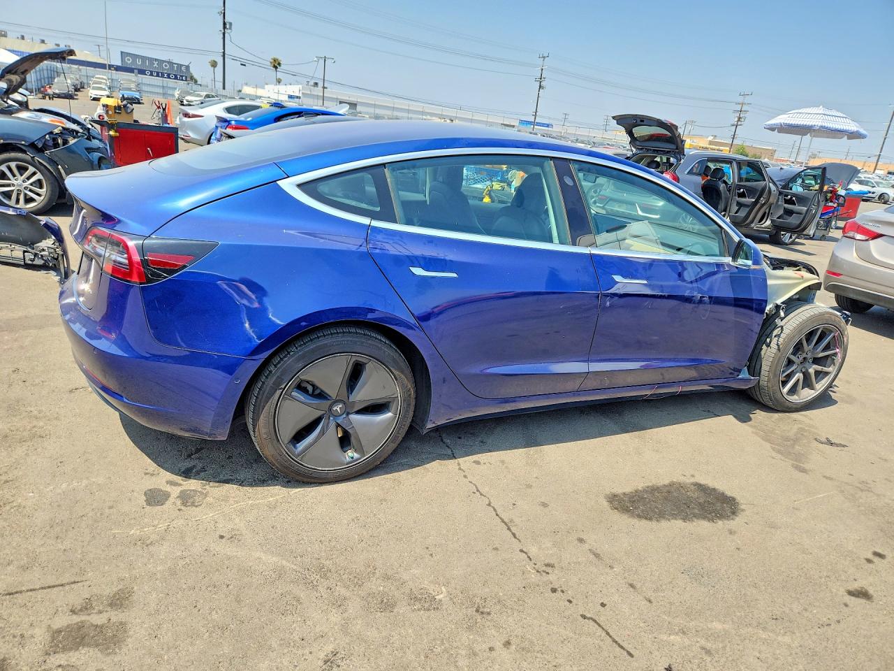 2018 TESLA MODEL 3