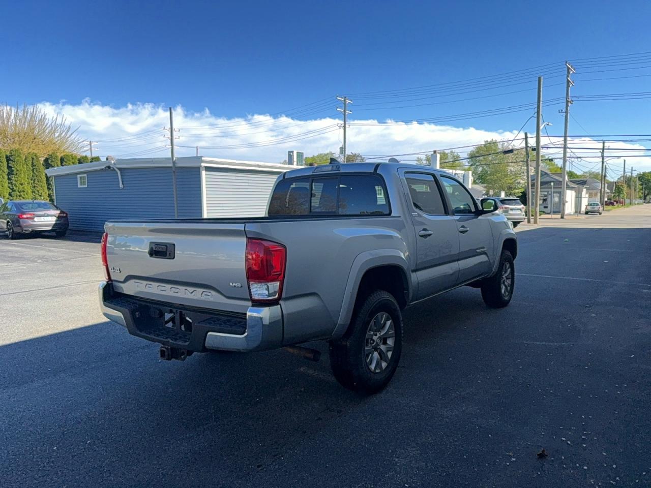 2016 TOYOTA TACOMA
