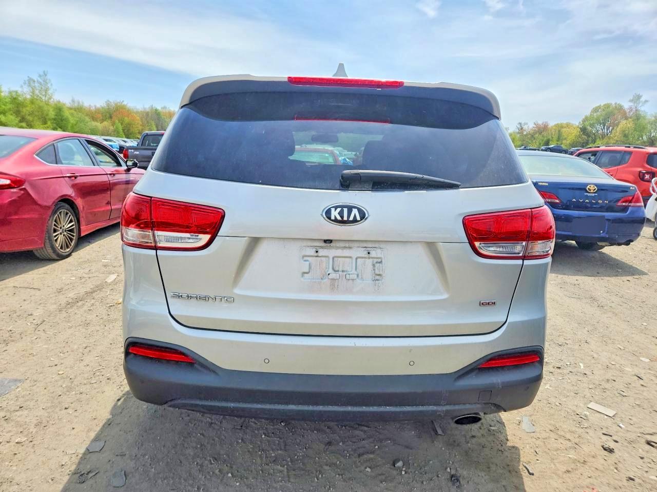 2016 KIA SORENTO