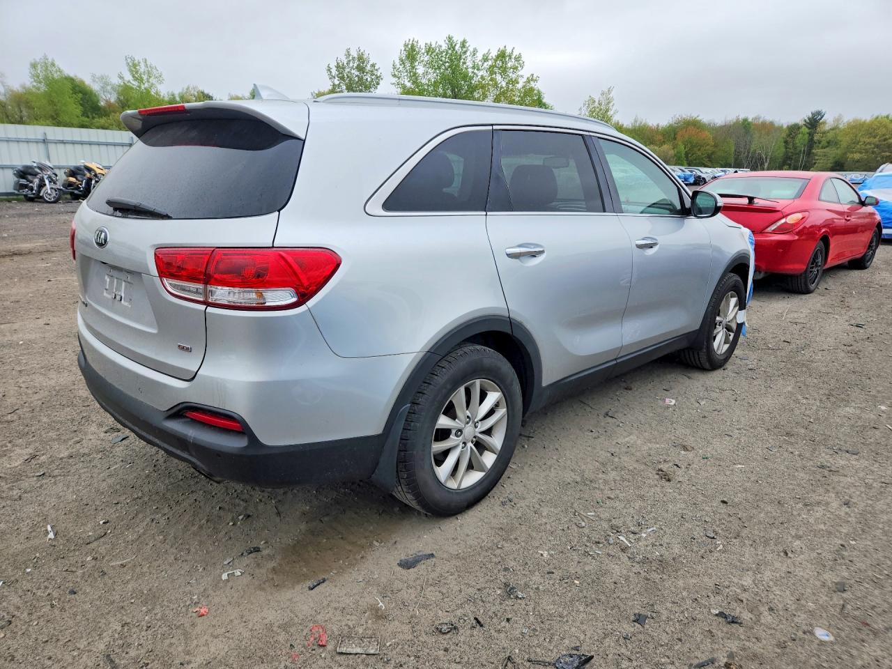 2016 KIA SORENTO