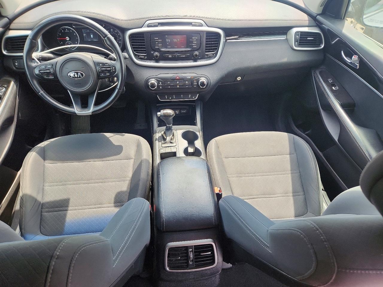 2016 KIA SORENTO