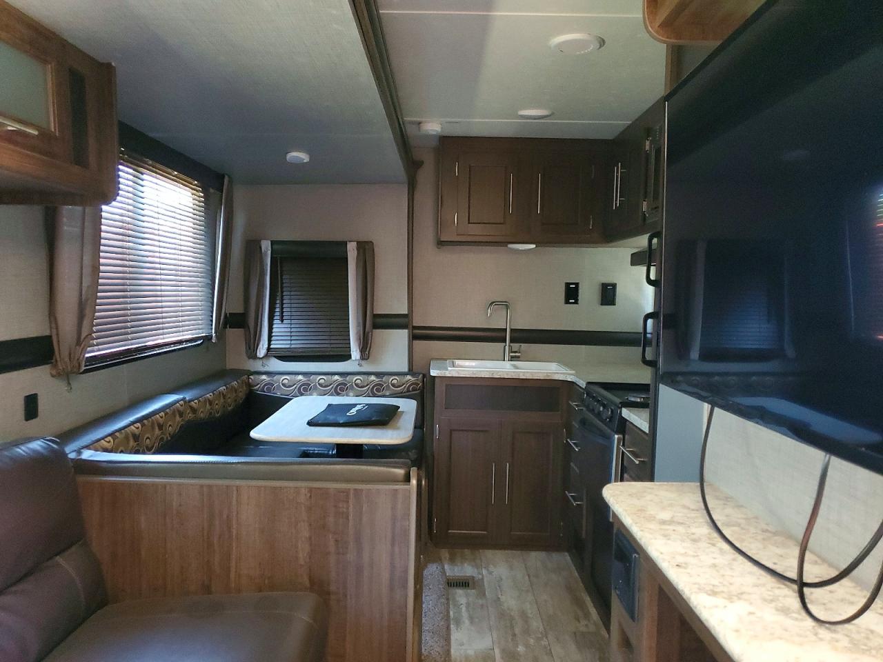 2019 KEYSTONE ZINGER