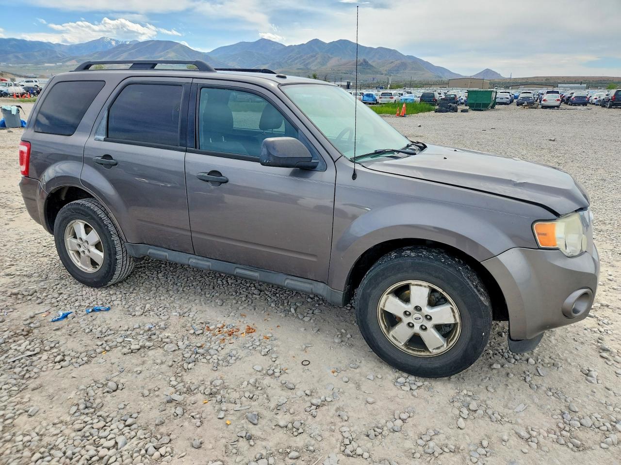 2012 FORD ESCAPE