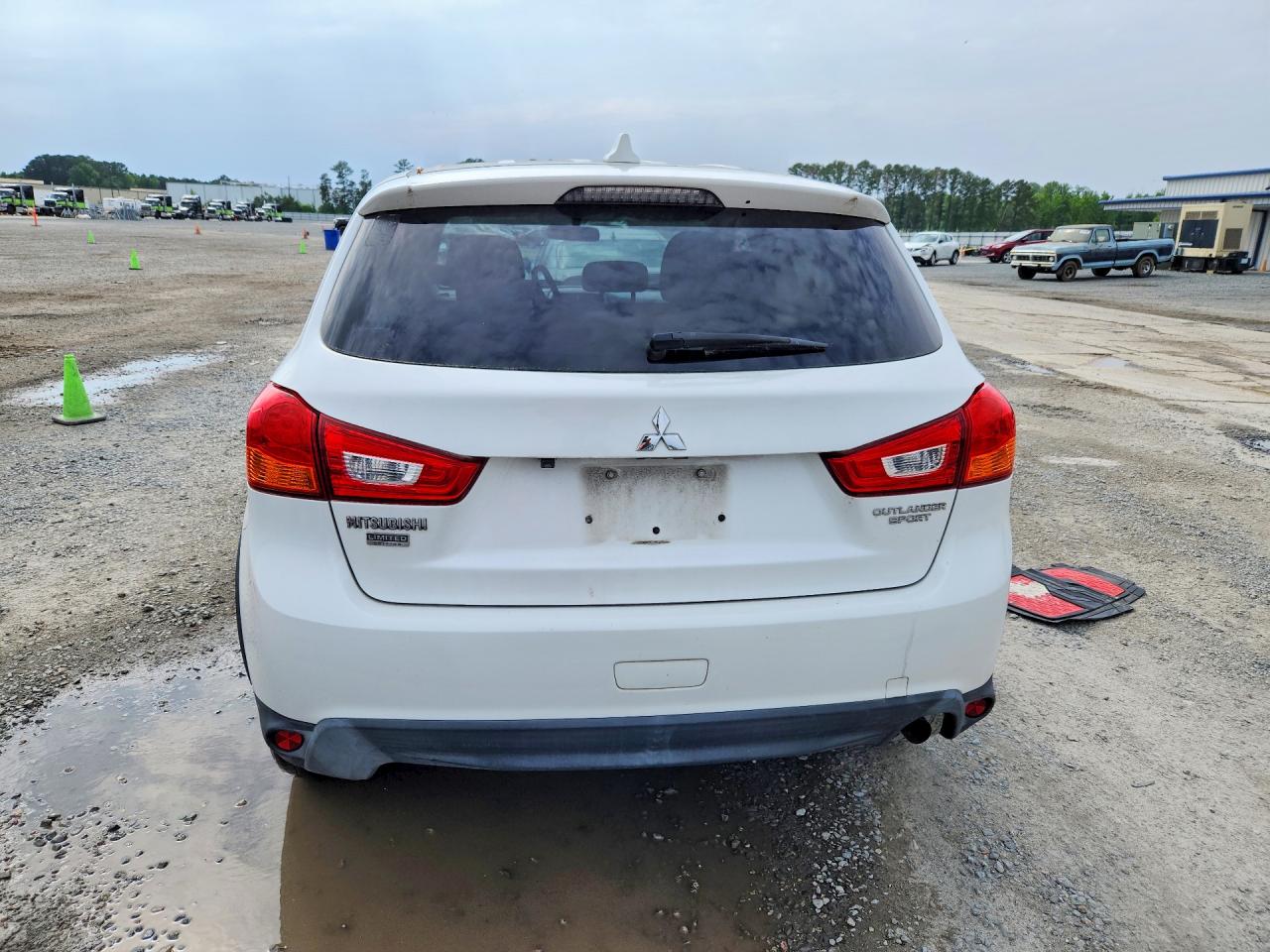 2017 MITSUBISHI OUTLANDER