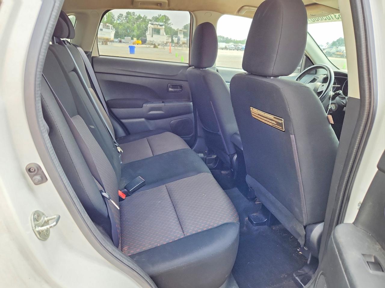 2017 MITSUBISHI OUTLANDER