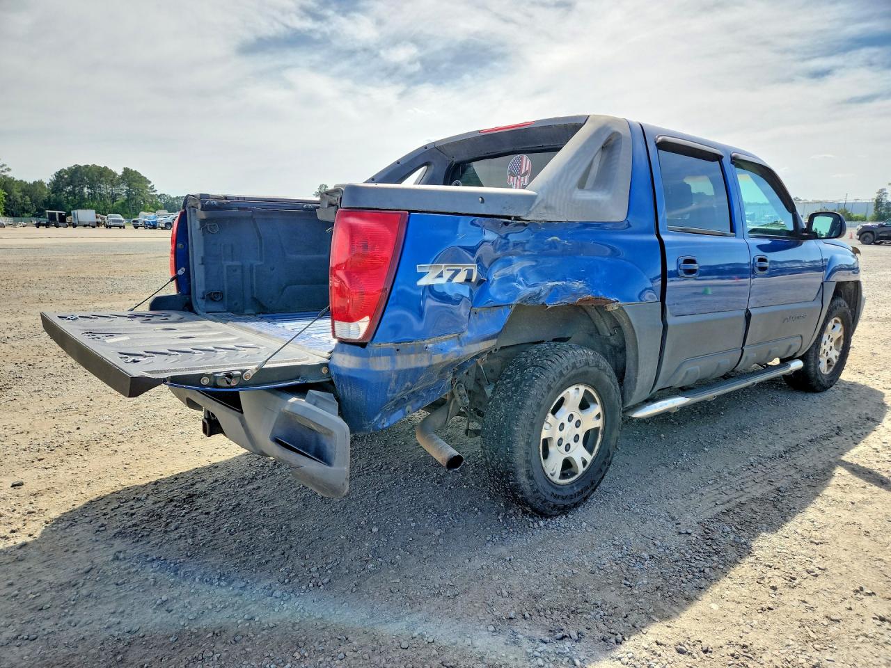 2004 CHEVROLET AVALANCHE