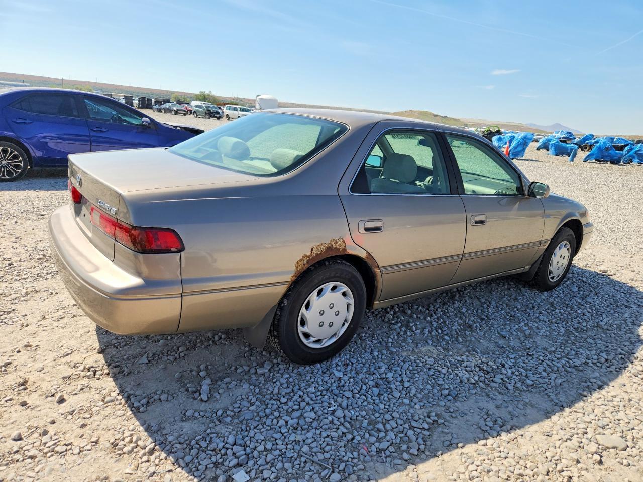1999 TOYOTA CAMRY