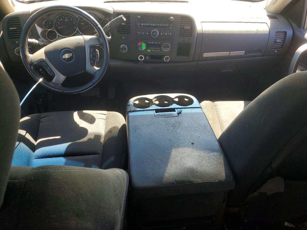 2011 CHEVROLET SILVERADO