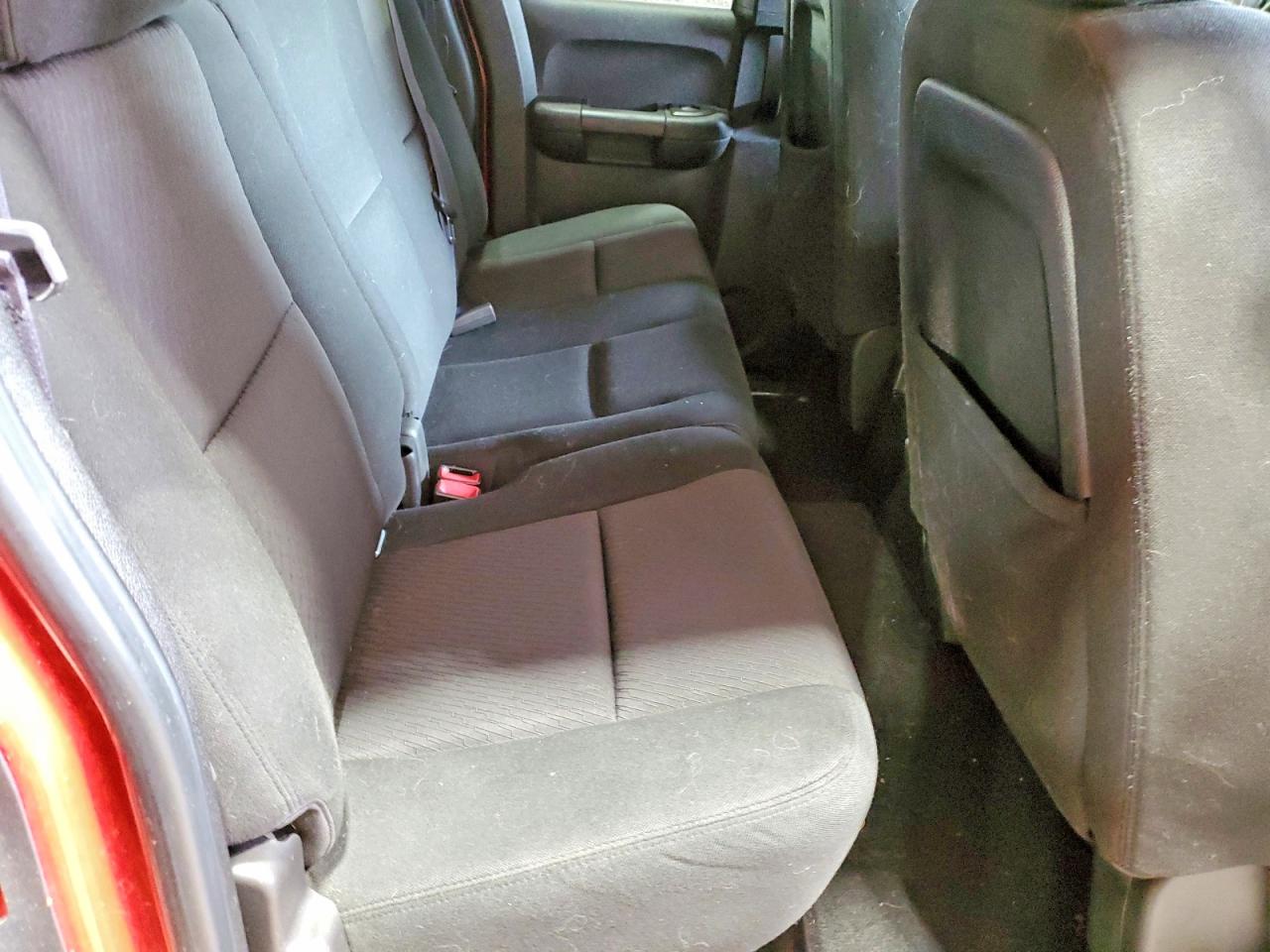 2011 CHEVROLET SILVERADO