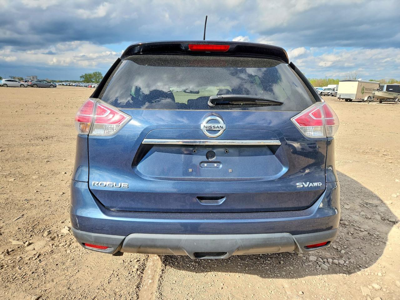 2015 NISSAN ROGUE