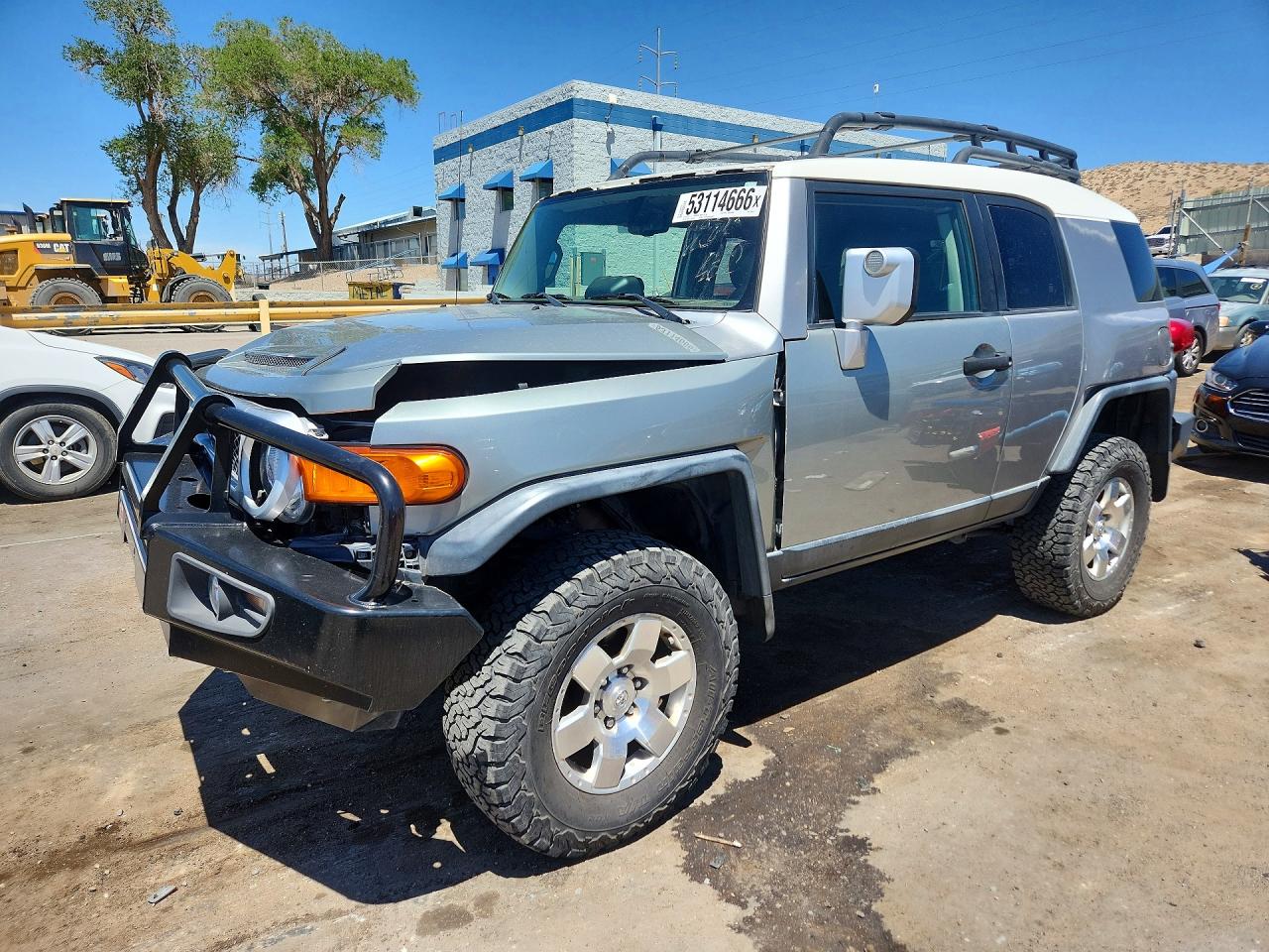 2010 TOYOTA FJ CRUISER
