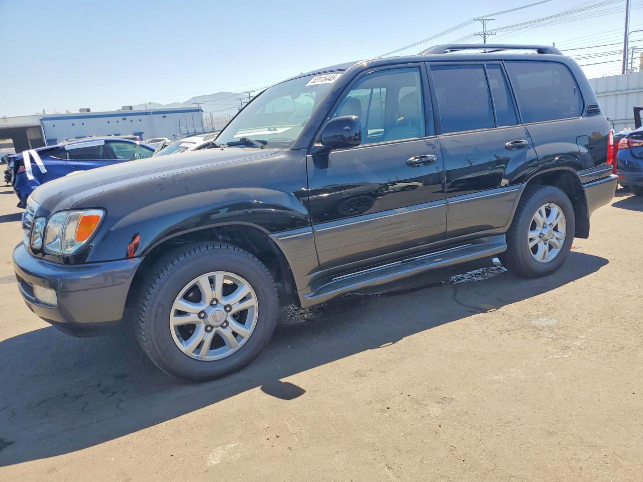 2004 LEXUS LX470