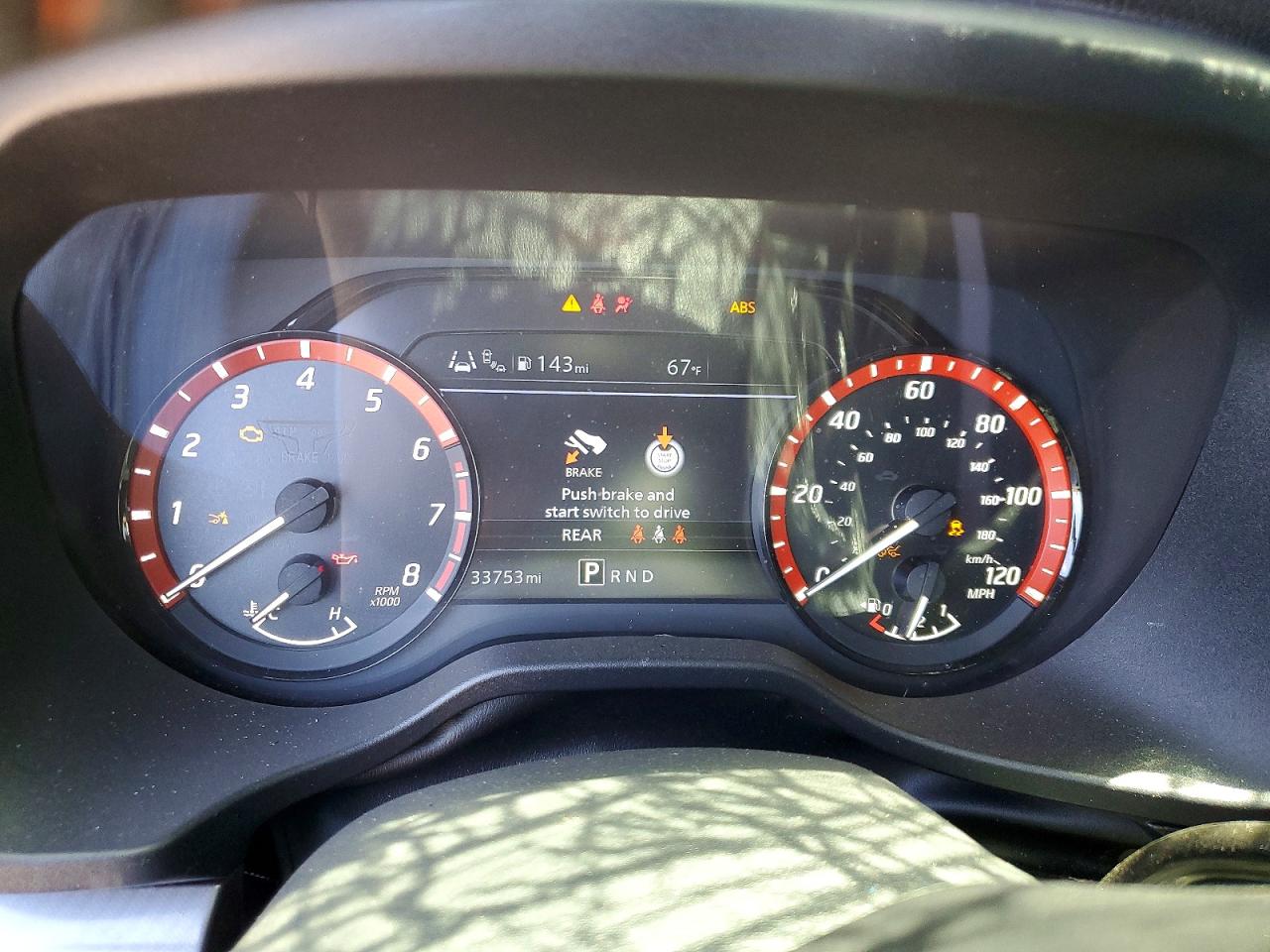 2024 NISSAN TITAN